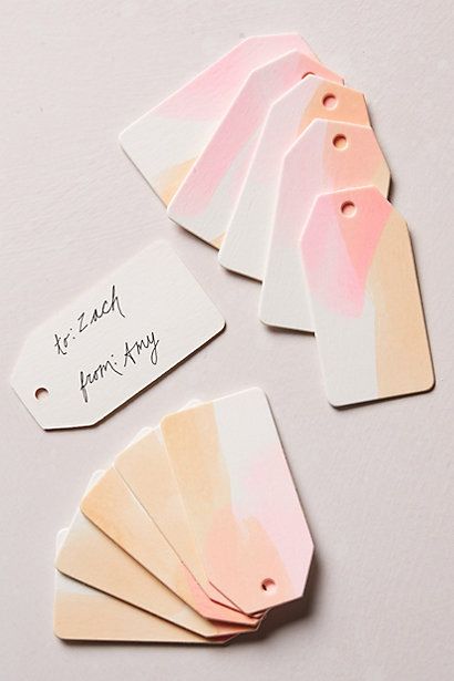 In nhãn mác giấy giá rẻ.